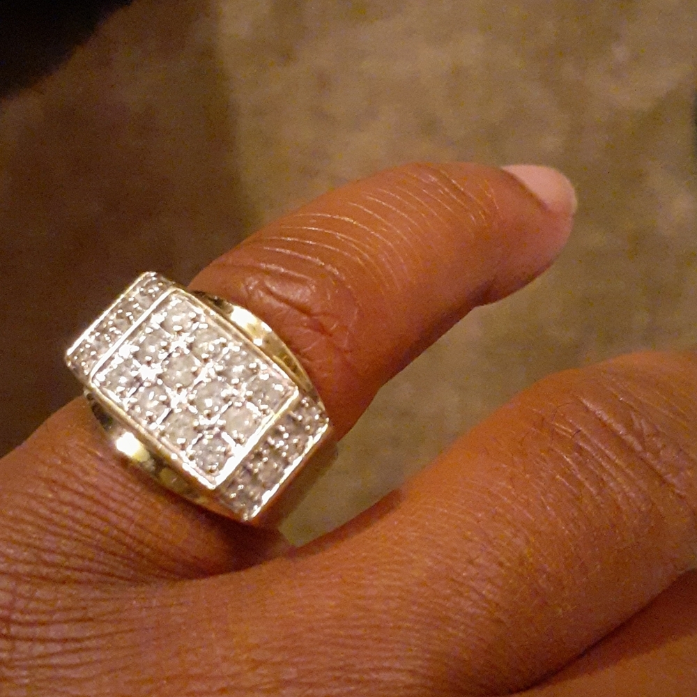 Pinky ring 1.00 ct real diamond 10k gold